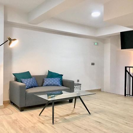 Modern & Spacious Apartment In Plaza De La Merced Малага Екстер'єр фото